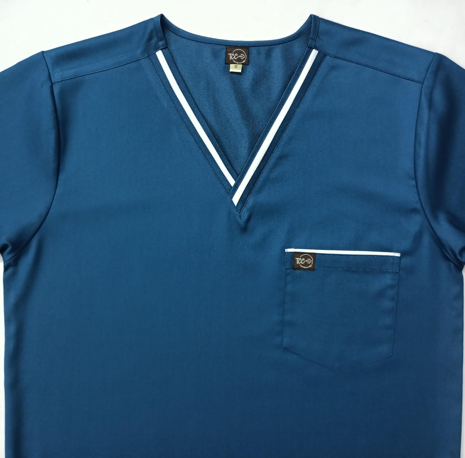 demo-chest-prussian-blue