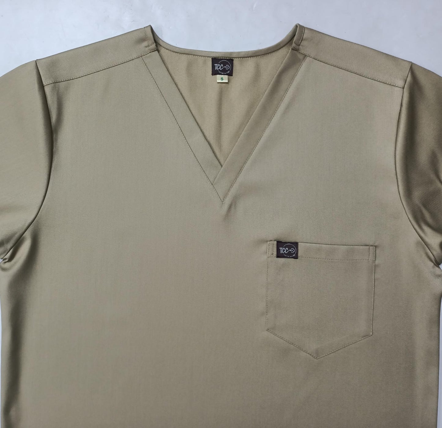 demo-chest-kinetic-khaki
